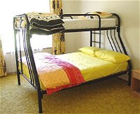 Peelview Court Holiday Accommodation - Mount Gambier Accommodation