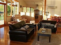 Port Arthur Escapes - Lookout Lodge - Coogee Beach Accommodation