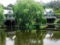 Paradise Gardens Cottages amp Bed And Breakfast - Accommodation Airlie Beach