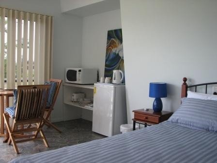 Mena Creek QLD Accommodation in Surfers Paradise