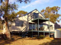 Frogs Hollow Retreat - Townsville Tourism