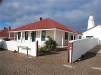 Cape Willoughby Lighthouse Keepers Heritage Accommodation - Townsville Tourism