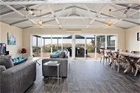 Coral Sands Luxury Beach House - Accommodation Nelson Bay