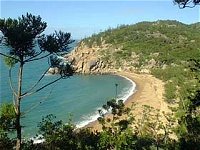 Magnetic Island Holiday Homes - Coogee Beach Accommodation