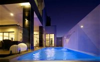 Peninsula Escapes - Accommodation in Surfers Paradise