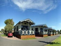 Discovery Holiday Parks - Adelaide Beachfront - Newcastle Accommodation