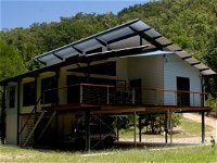 Creek Valley Rainforest Retreat - Accommodation in Surfers Paradise
