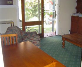 Oakleigh South VIC Accommodation Batemans Bay