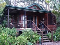 Lake Weyba Cottages Noosa - St Kilda Accommodation