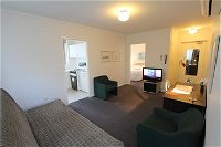 Drummond Apartments Services - Accommodation in Surfers Paradise