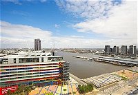 Astra Apartments - Docklands - Accommodation in Surfers Paradise