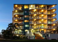 The Waterview - Redcliffe Tourism