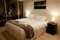 Melbourne Holiday Apartments at McCrae Docklands - Accommodation VIC