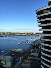 Apartments Melbourne Domain - Docklands - Accommodation Main Beach