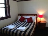 The Cooks Hill Hotel - Dalby Accommodation