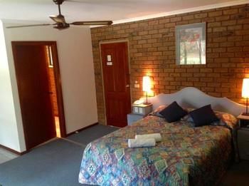 Tooleybuc ACT Accommodation Yamba