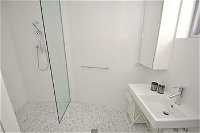Darlinghurst 305 Pel Furnished Apartment - Accommodation in Surfers Paradise
