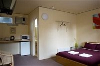St Kilda Hostel - Accommodation Noosa