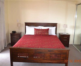 Spring Hill QLD Accommodation Burleigh