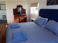 Seaview House Ulverstone - Accommodation Airlie Beach