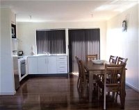 Glenaire Apartments - Accommodation Airlie Beach