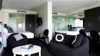 The Cullen - Accommodation Redcliffe