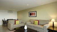 Dolphin Apartments - Accommodation Mount Tamborine