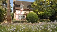 Briarswood Cottage Bed and Breakfast - Wagga Wagga Accommodation