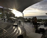 Stradbroke Island Beach Hotel Spa Resort - Broome Tourism