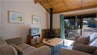 Surf Coast Cabins in Aireys Inlet - Accommodation BNB