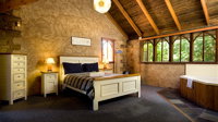 Frog Hollow Estate - Accommodation NT