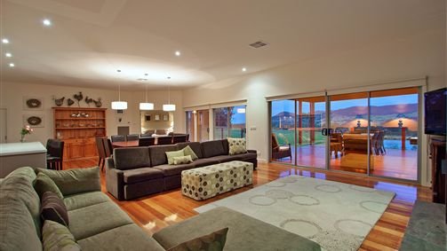 Lima South VIC Accommodation in Brisbane