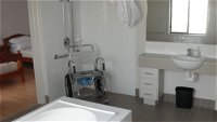 Frankston Accessible Holiday House - Geraldton Accommodation