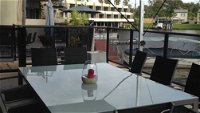 Cypress Drive Townhouse - Accommodation in Surfers Paradise