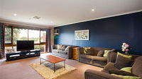 Raydon Court - Accommodation in Bendigo