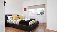 Phyl  May's Luxury Accommodation - Bundaberg Accommodation