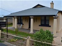 Agnes Cottage Bed and Breakfast - Mackay Tourism