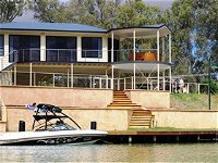 Cascades on the River - Accommodation Cooktown