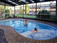 Arkana Motor Inn  Terrace Apartments - Accommodation in Surfers Paradise