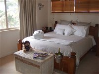 Ayr Bed and Breakfast on McIntyre - Coogee Beach Accommodation