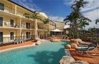 Cairns Queenslander Hotel  Apartments - Accommodation Sunshine Coast