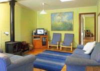 Cliff's Cottage - Accommodation Airlie Beach