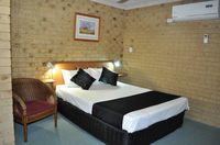 Coast Inn Motel - Tourism Brisbane