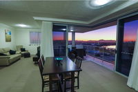 Curtis Central Apartments - Accommodation Gold Coast