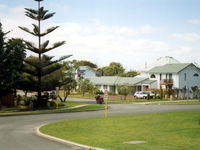 Dolphin Lodge - Hervey Bay Accommodation