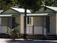 Emerald Cabin  Caravan Village - Accommodation Port Hedland