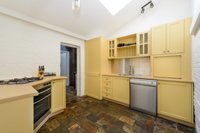 Flinders Keep - Accommodation Redcliffe