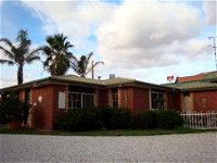 Foundry Palms Motel - Accommodation BNB