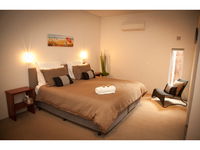 Hanover Bay - Accommodation Broken Hill