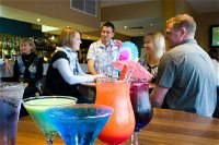 Loxton Hotel - Accommodation Airlie Beach